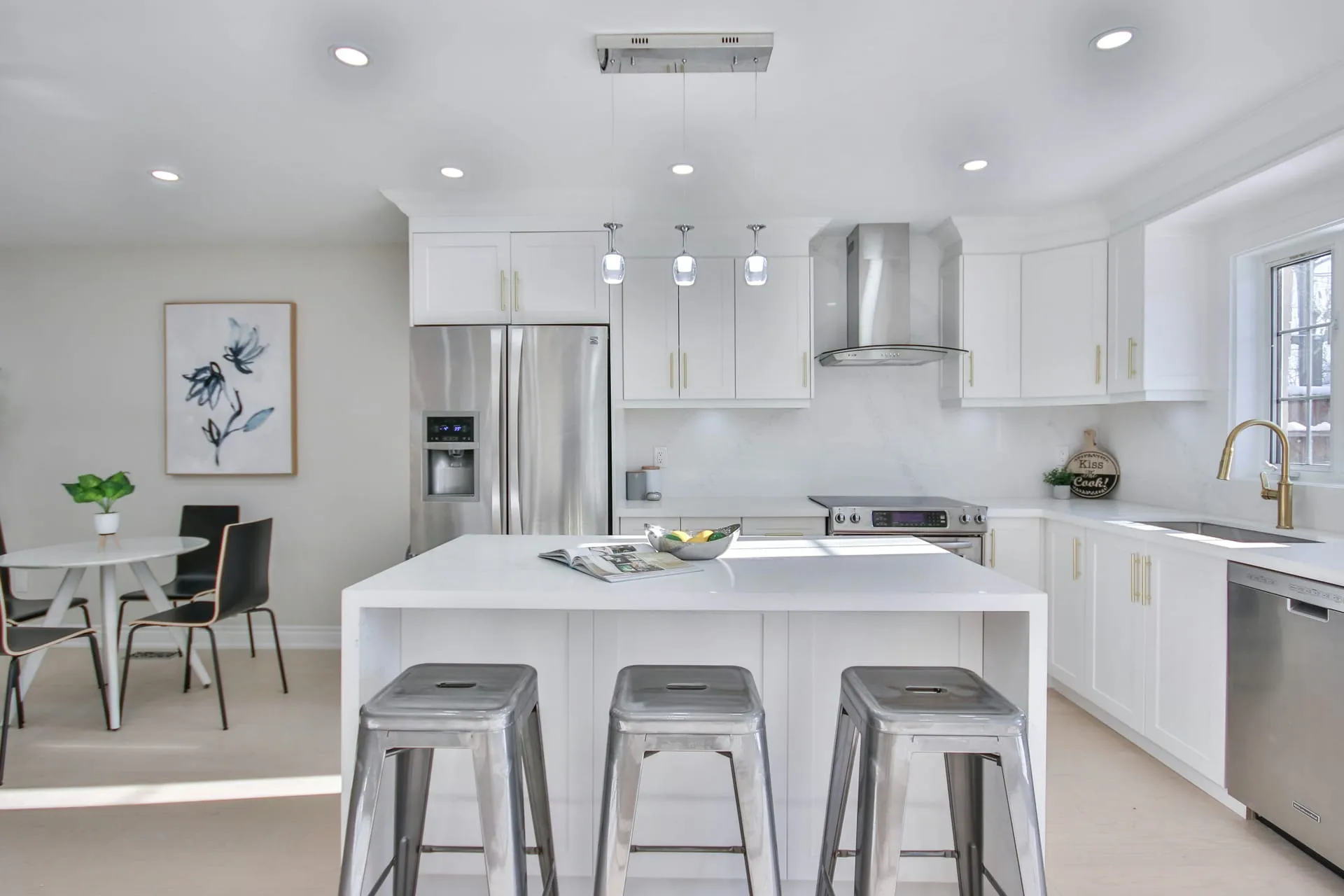 Classic Island Kitchen