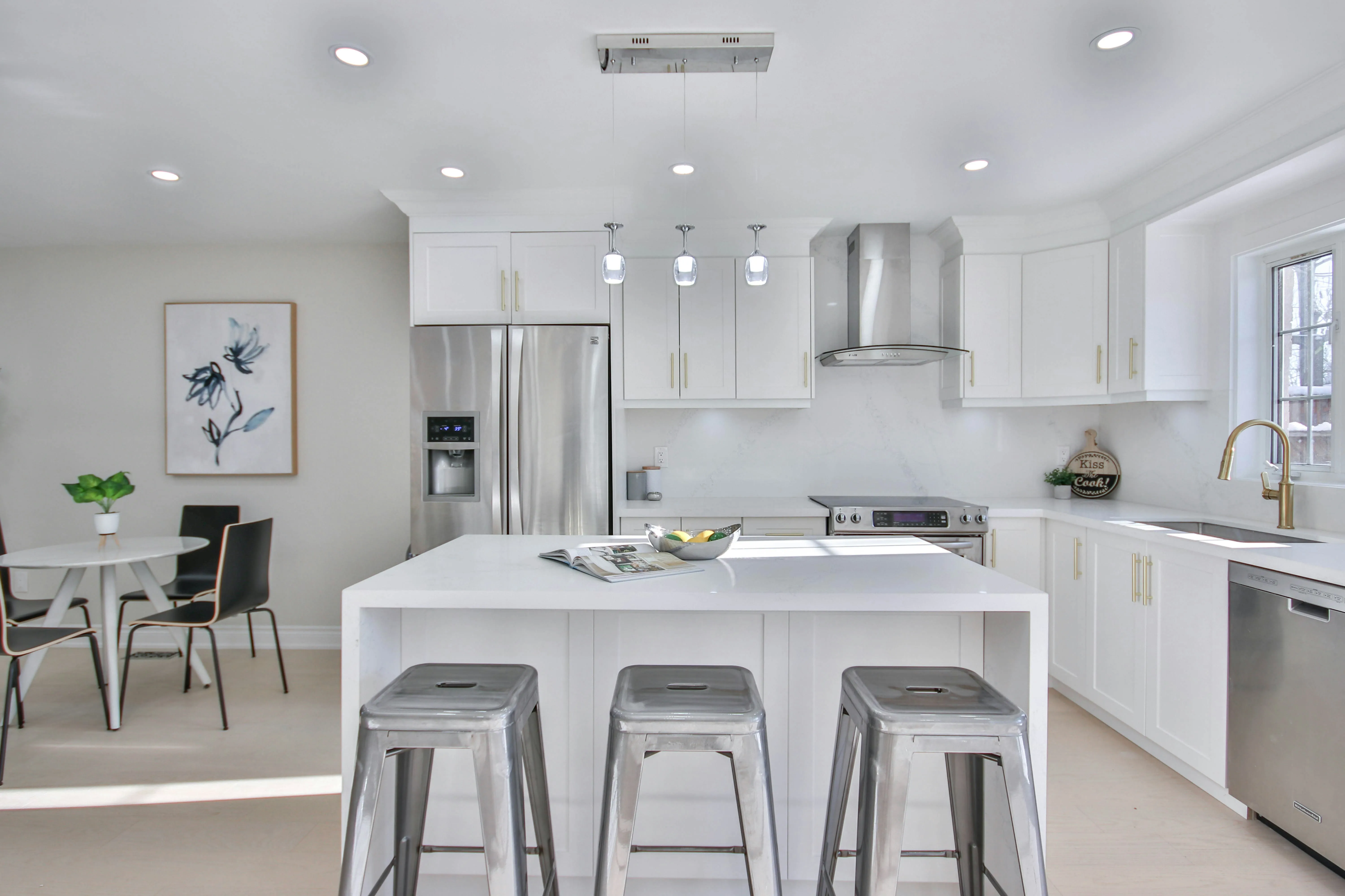 Classic Island Kitchen