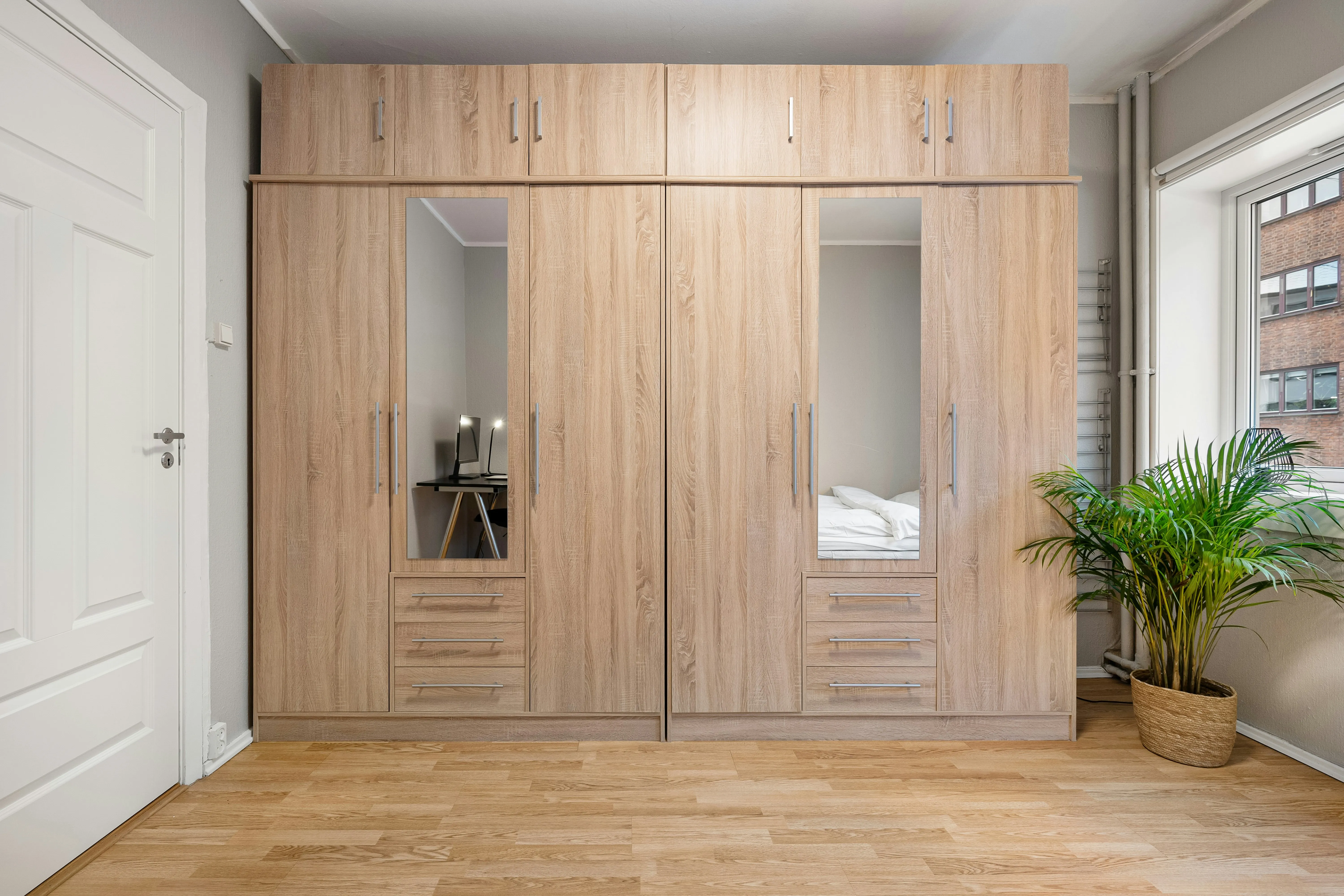 Minimalist Grey Oak Sliding Wardrobe