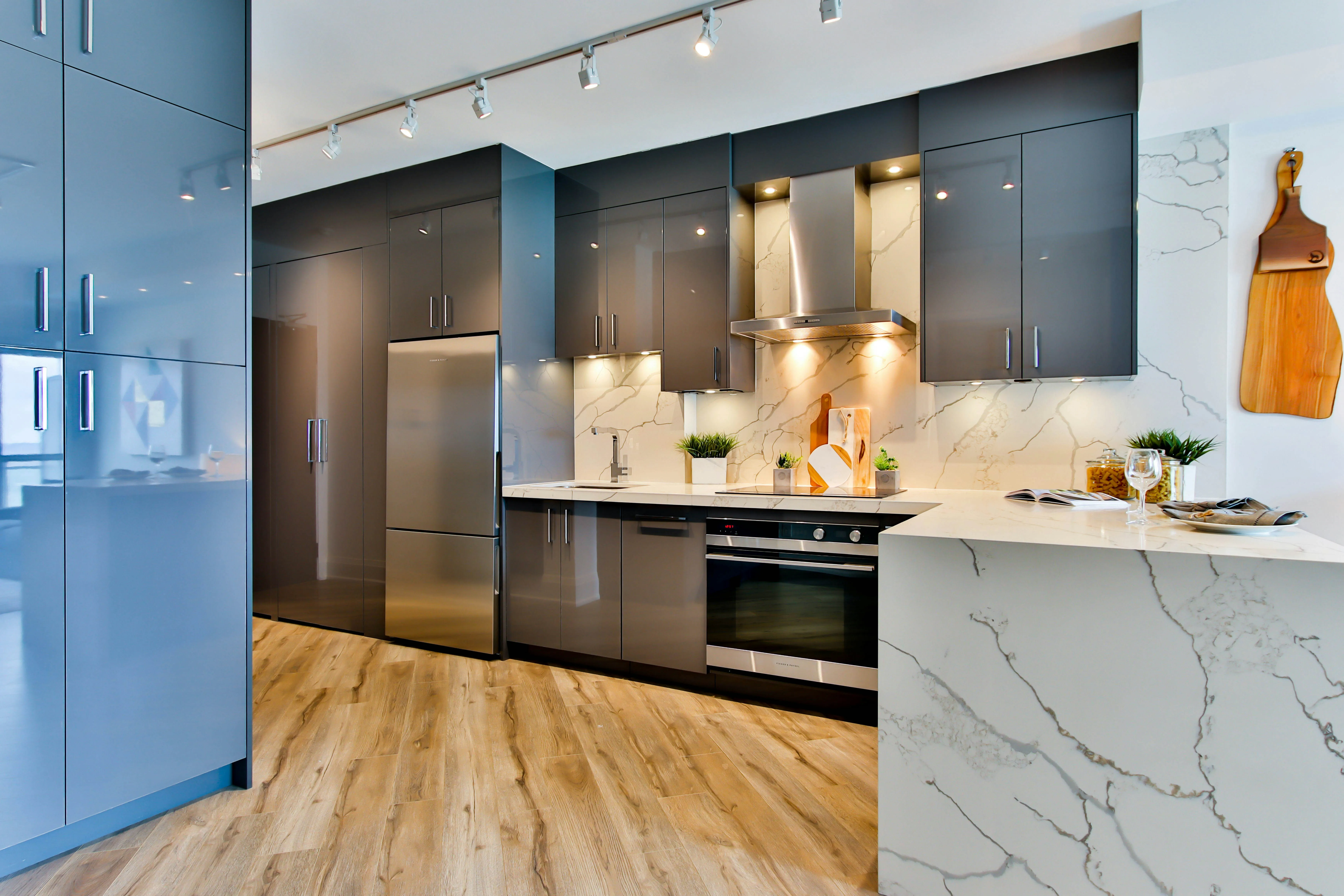 Luxury U Kitchen