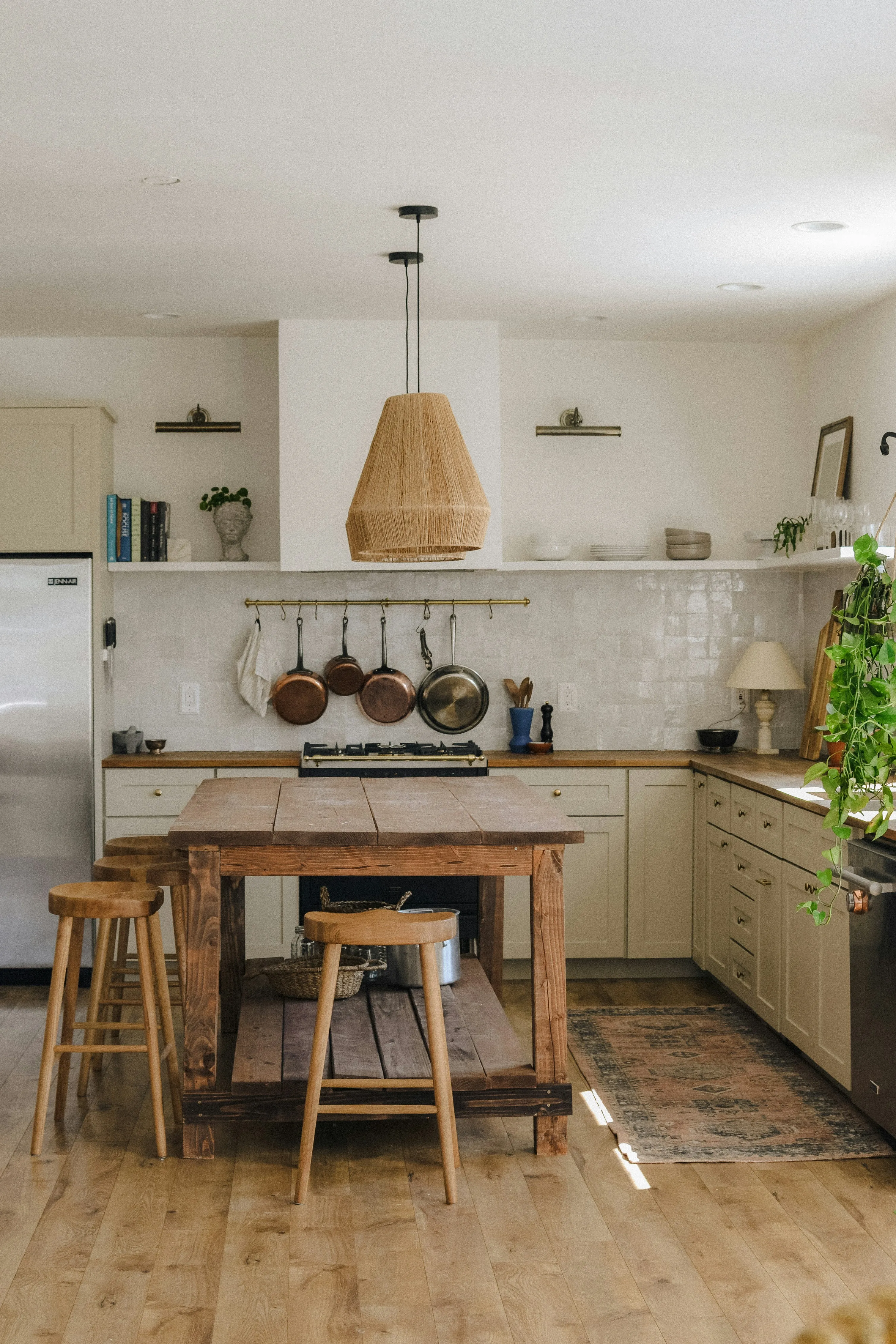 Luxury U Kitchen