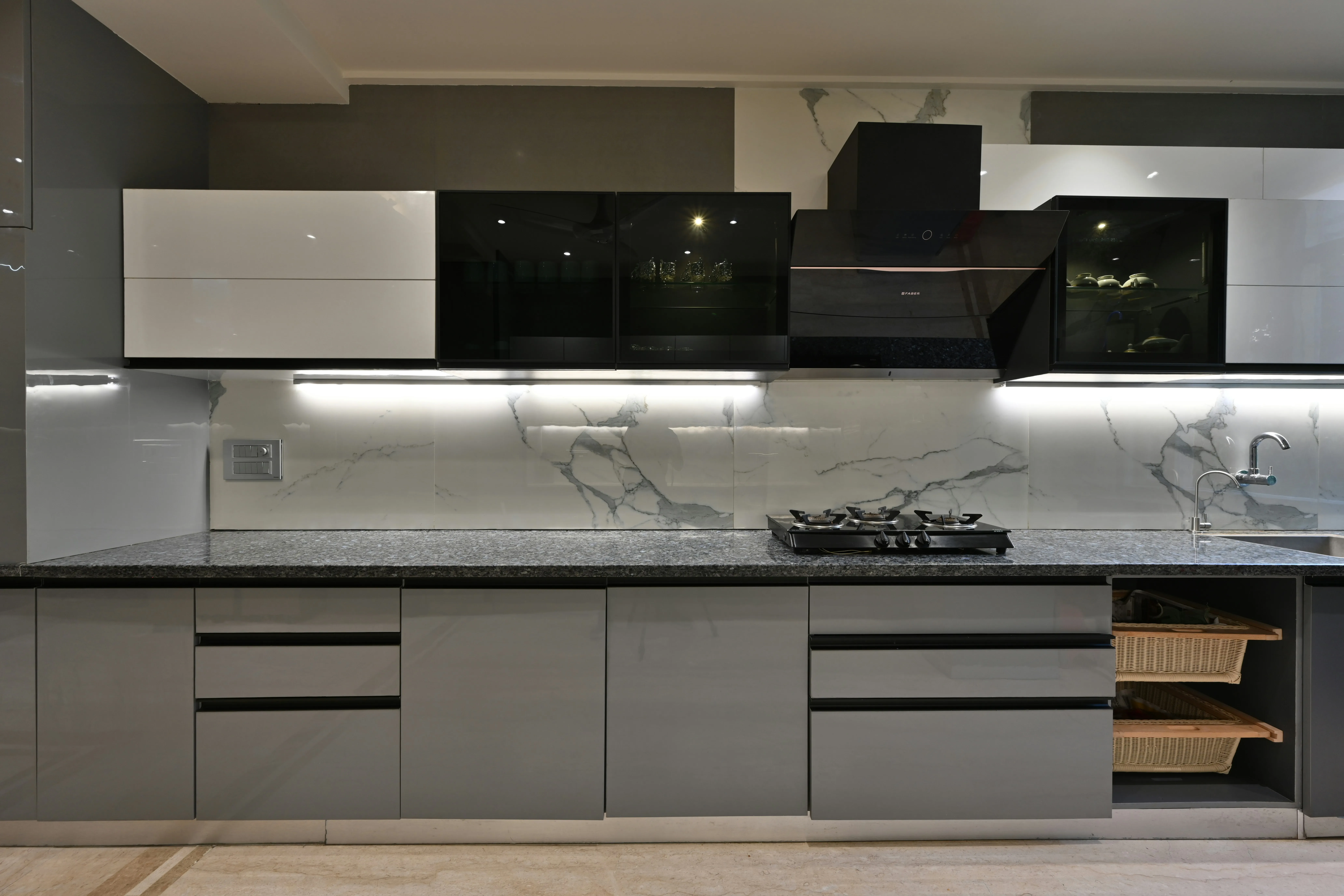 Modern Space Saving Kitchen