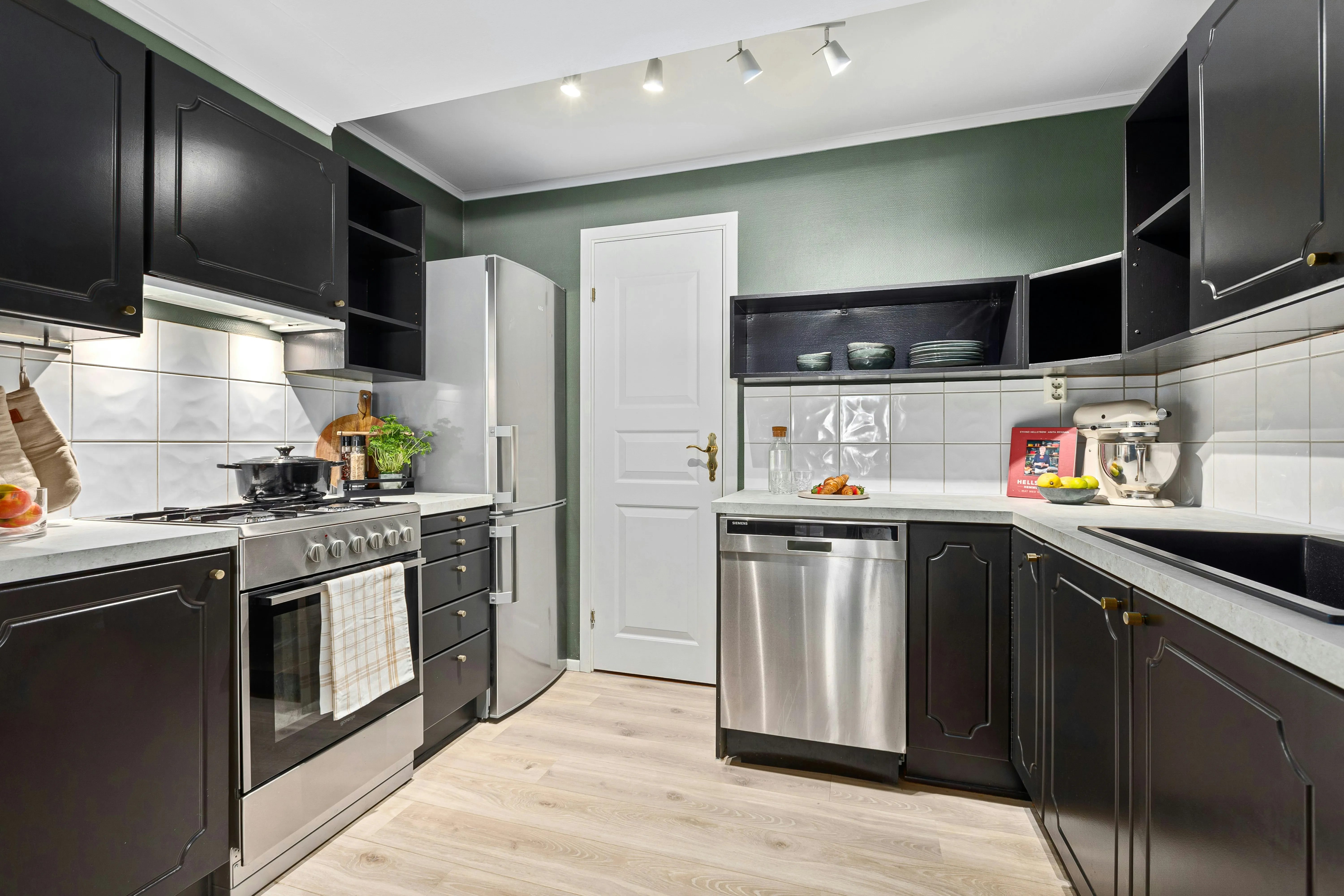 Premium Grey U Kitchen