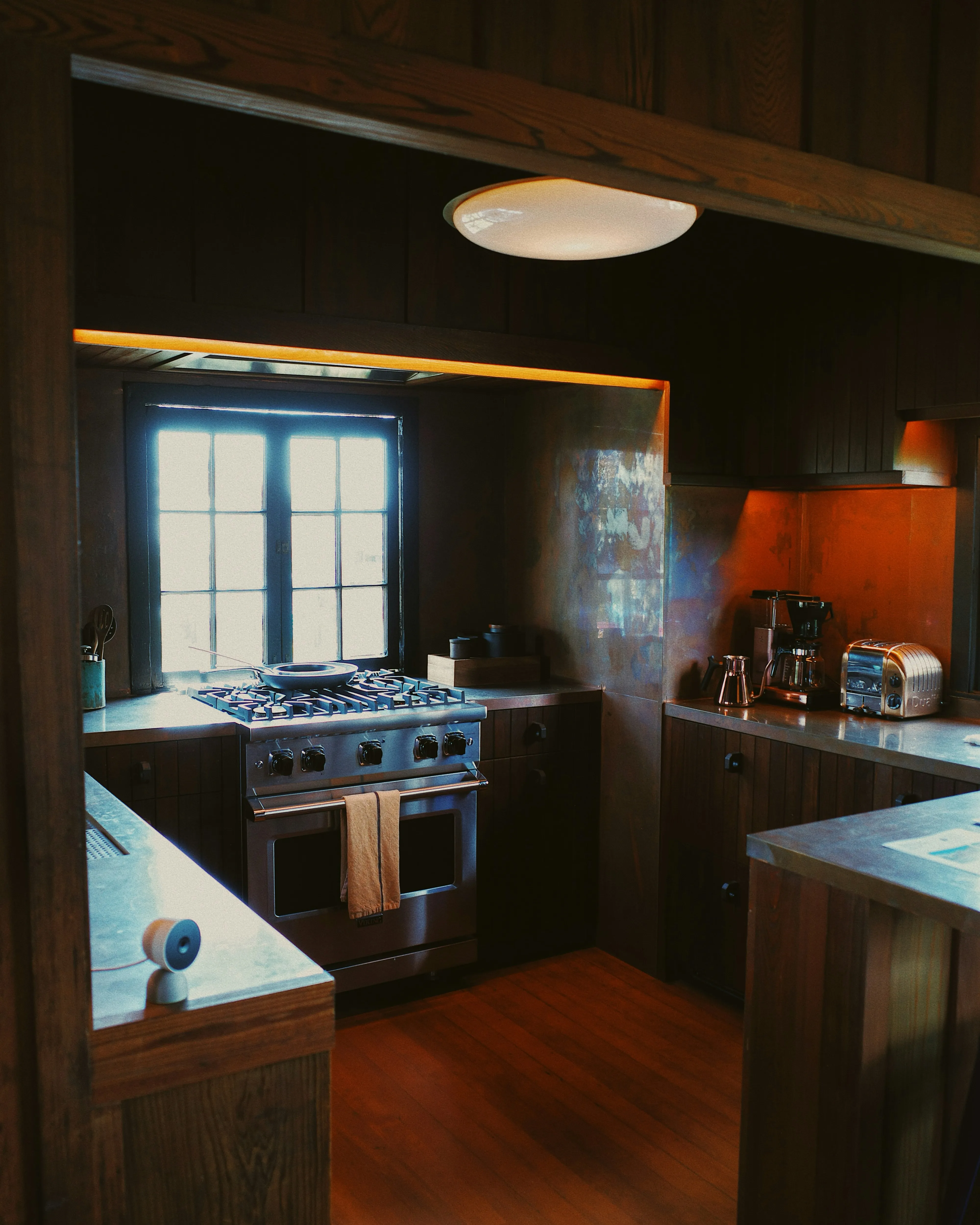 Elegant Matte U Kitchen
